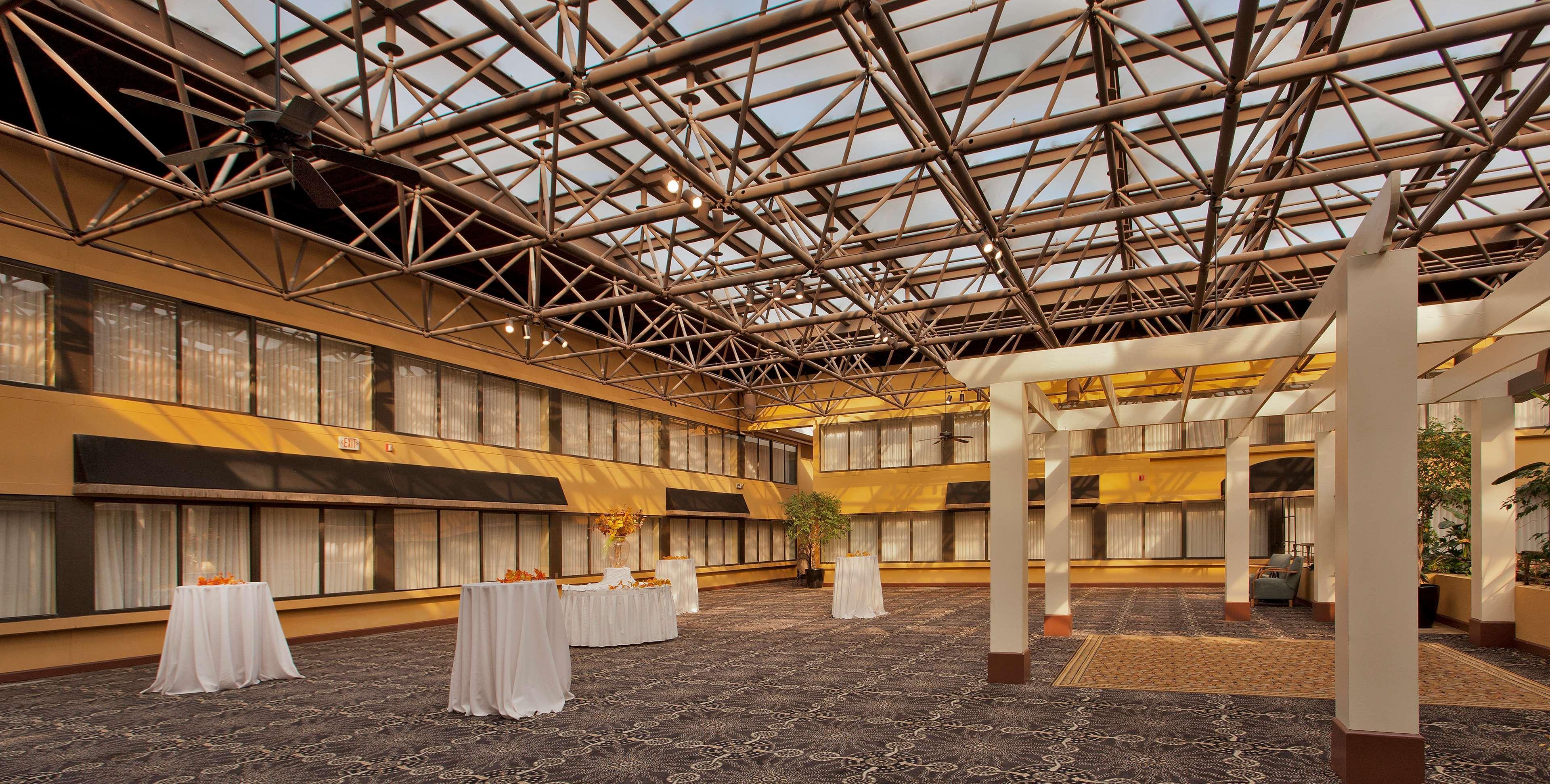 The Rockville Hotel, A Ramada By Wyndham 外观 照片
