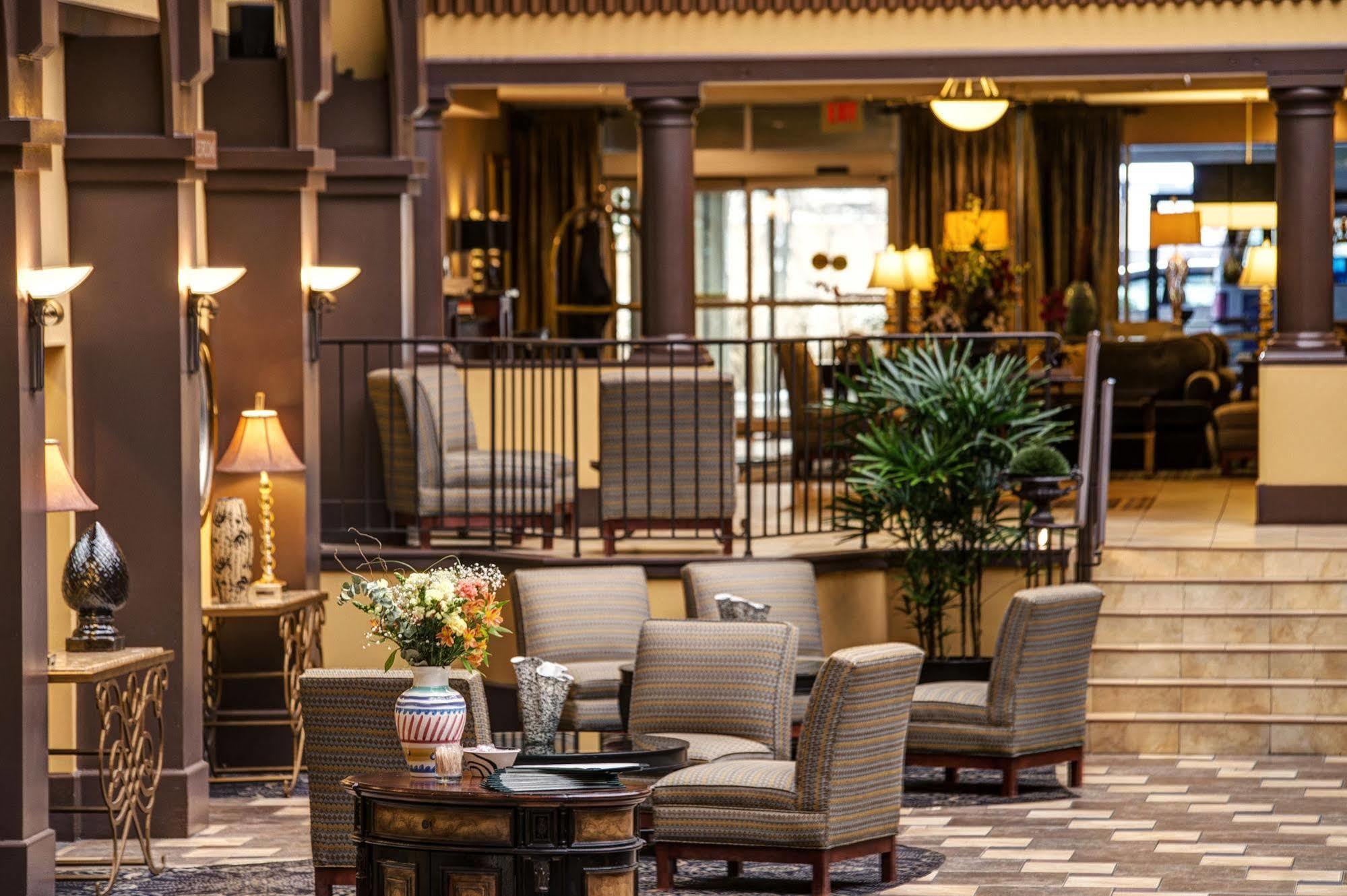 The Rockville Hotel, A Ramada By Wyndham 外观 照片