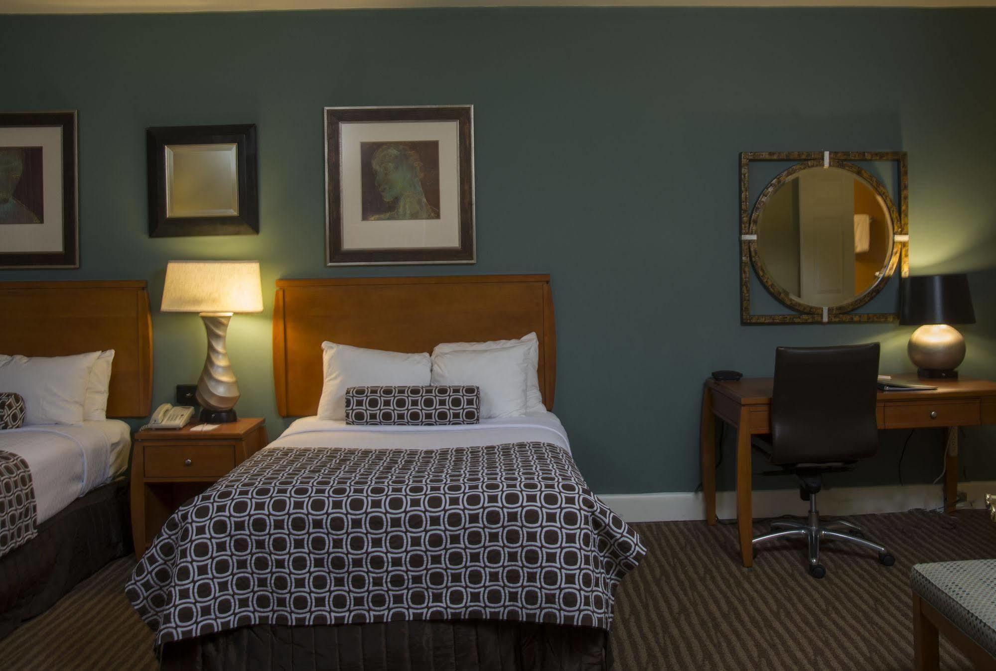 The Rockville Hotel, A Ramada By Wyndham 外观 照片