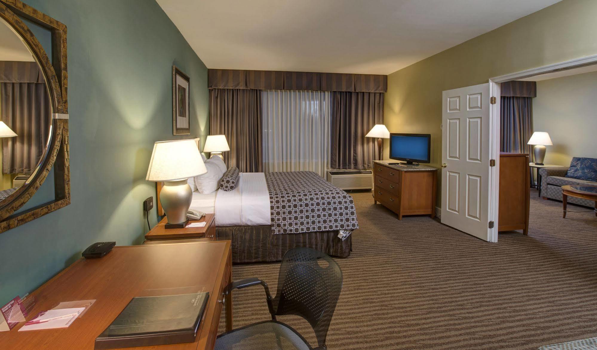 The Rockville Hotel, A Ramada By Wyndham 外观 照片