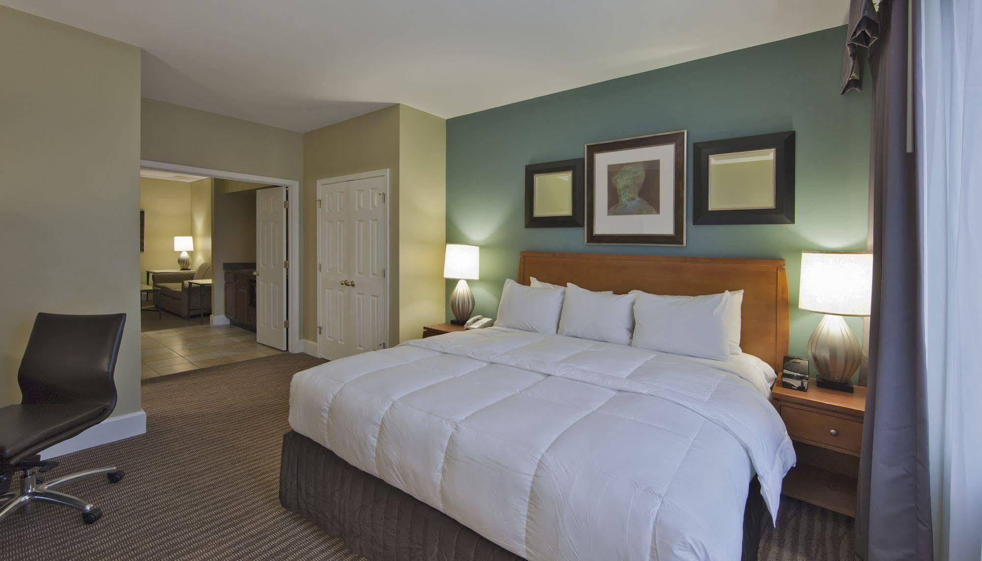 The Rockville Hotel, A Ramada By Wyndham 外观 照片